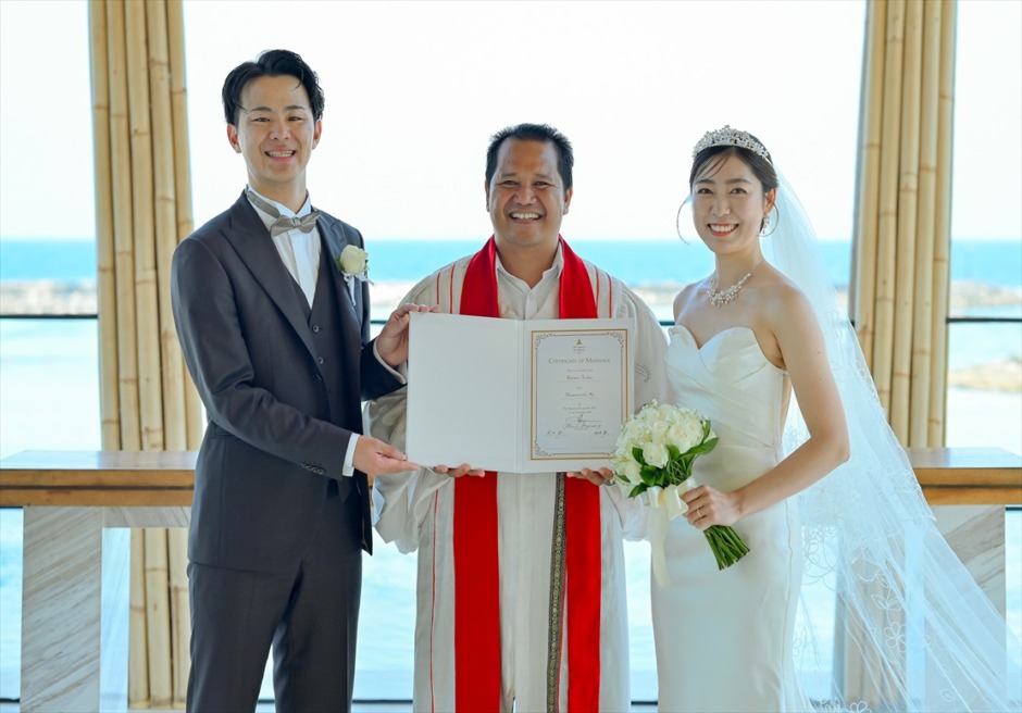 ケンピンスキ・バリ　結婚証明書